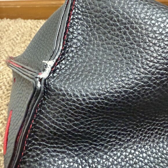 Tutilo New York 2 Piece Tote & Wristlet Purse Black Faux Leather Red Cutwork - Picture 7 of 13